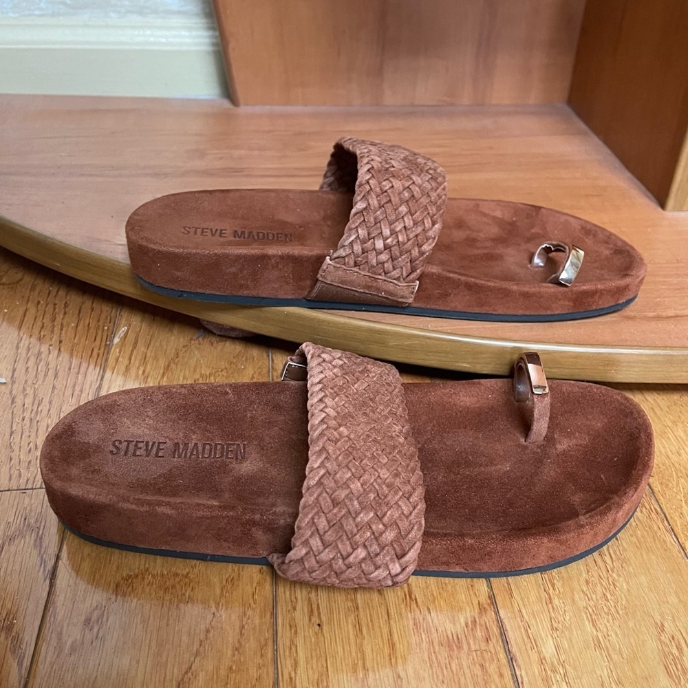 Steve Madden Somona Toe Loop Slide Sandals, Brown Woven Suede, Size 7, Womens - Picture 3 of 12